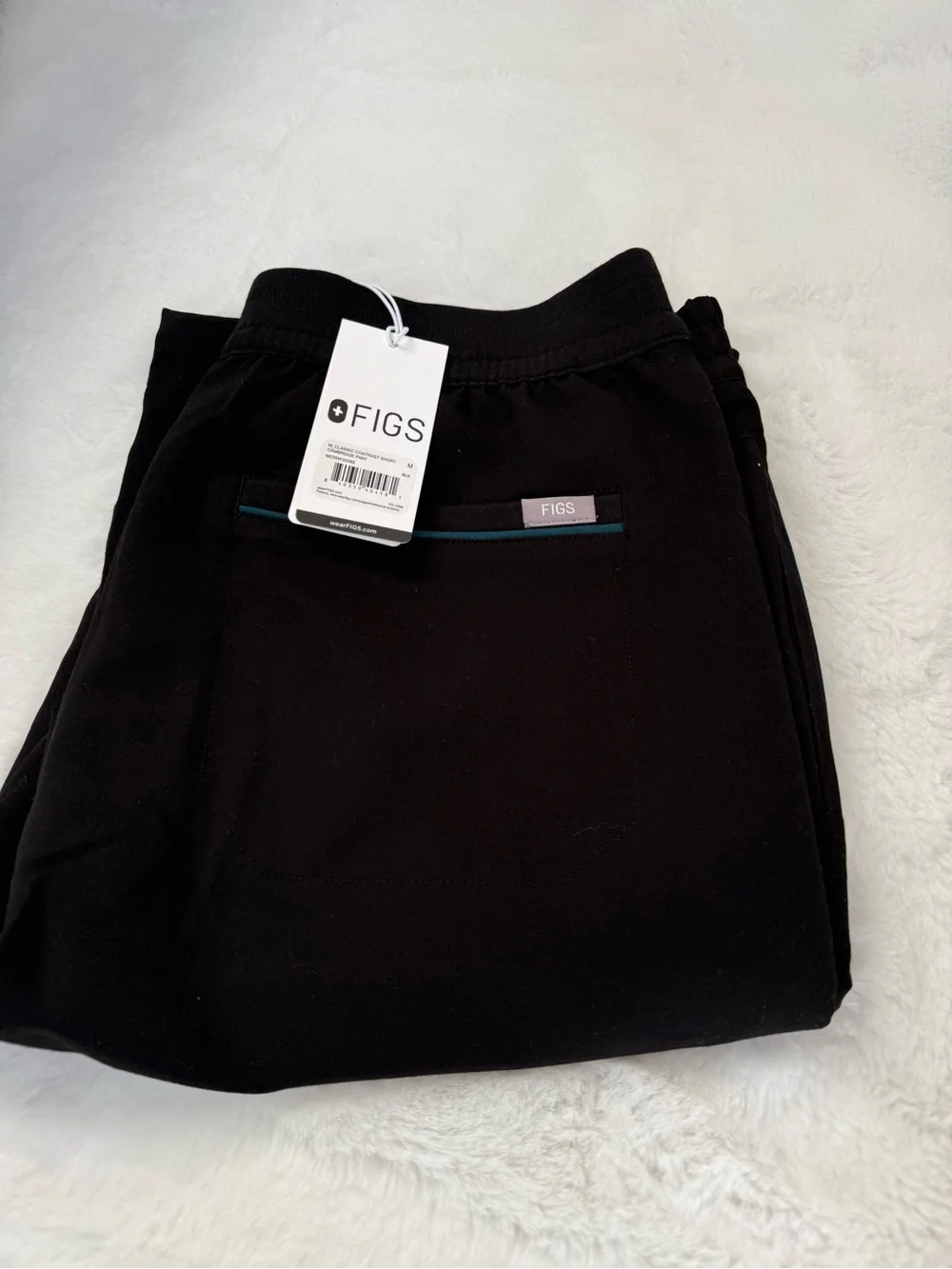 FIGS Classic Contrast Short Cambridge Pants Black M NWT Scrubs